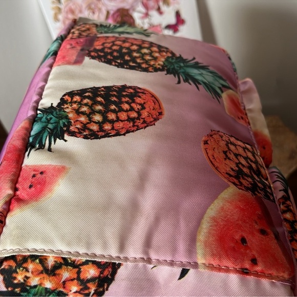 Rare Juicy Couture Handbag - Picture 5 of 9